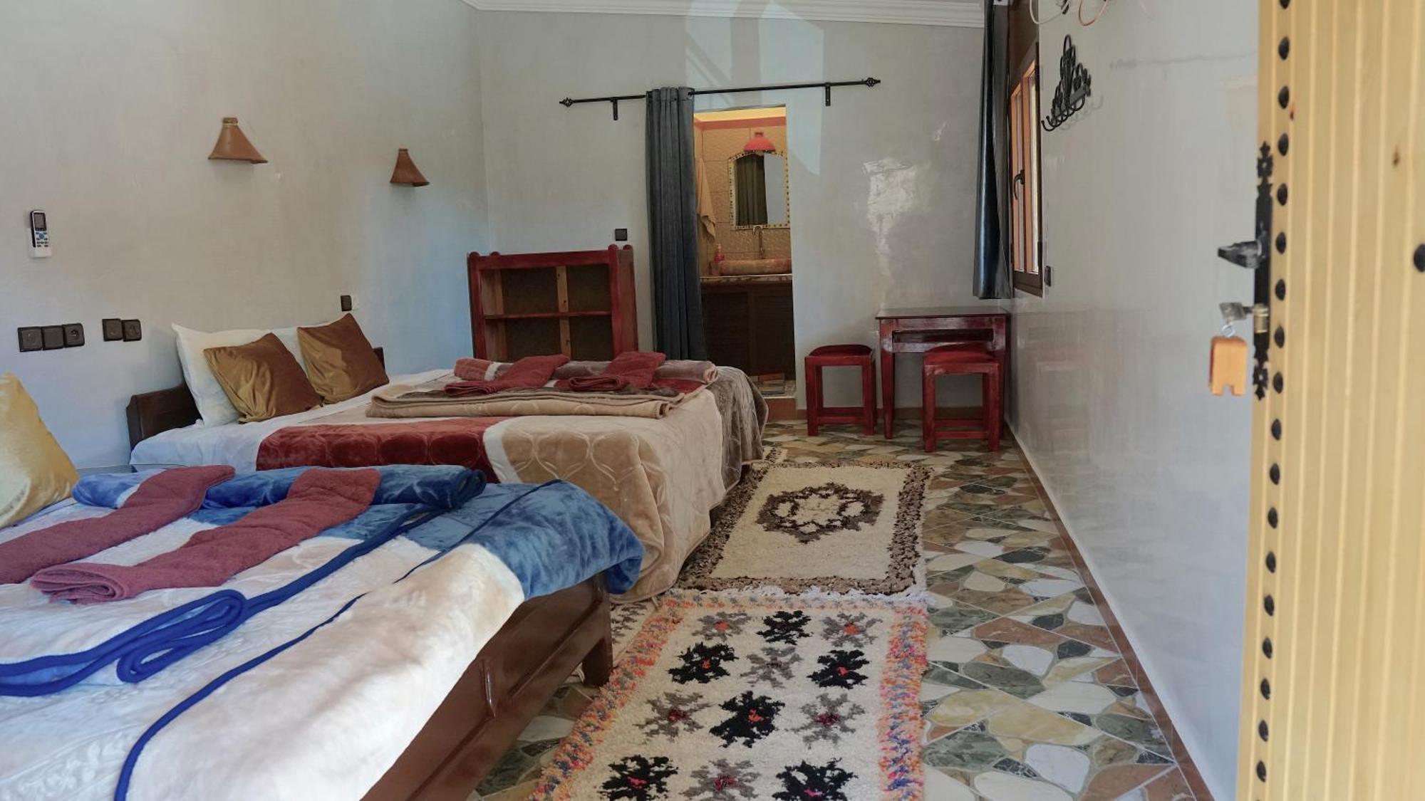 Hotel Baddou Tamtetoucht Bagian luar foto
