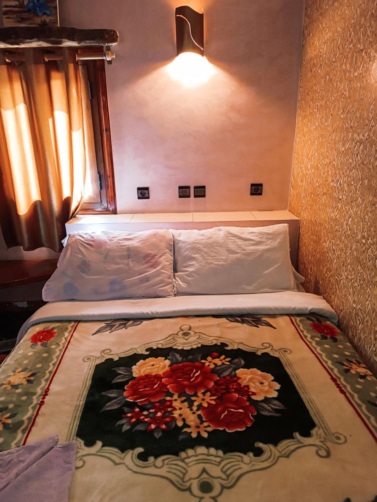 Hotel Baddou Tamtetoucht Bagian luar foto