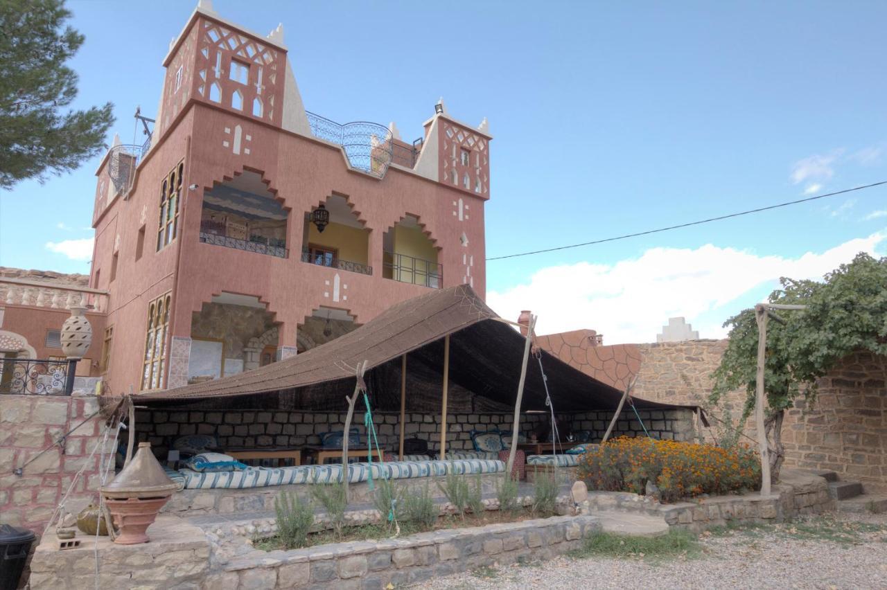 Hotel Baddou Tamtetoucht Bagian luar foto